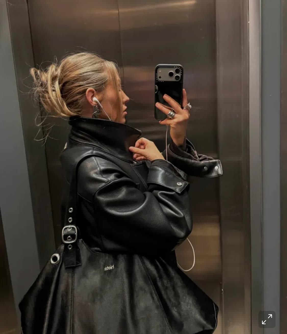 히에타 베키백 블랙 Becky Black 상품이미지3