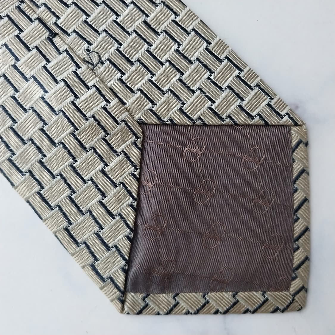 발렌티노 넥타이 베이지 자카드 패턴 10cm A~B등급 K2089
 상품이미지7