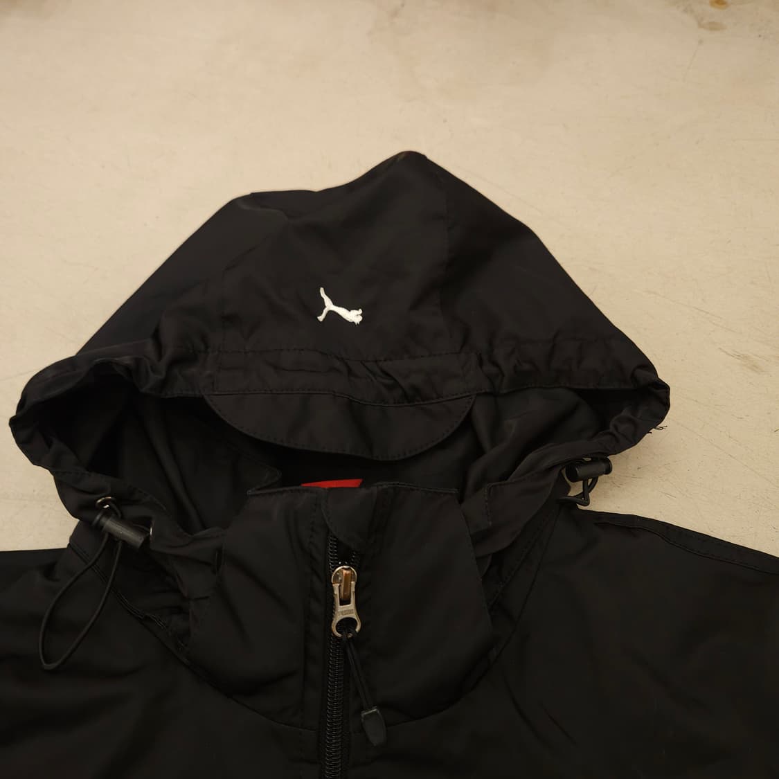 푸마 멀티로고 블랙 바람막이 상품이미지3