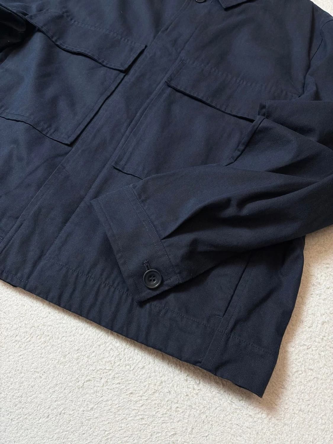 COS 유틸리티 코튼 트윌 오버 셔츠 자켓 PN7520 상품이미지5