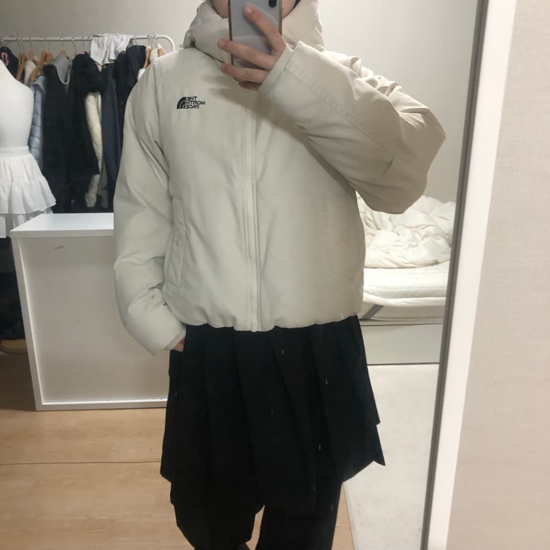 노스페이스 온볼 아이보리 숏패딩 XS 상품이미지1