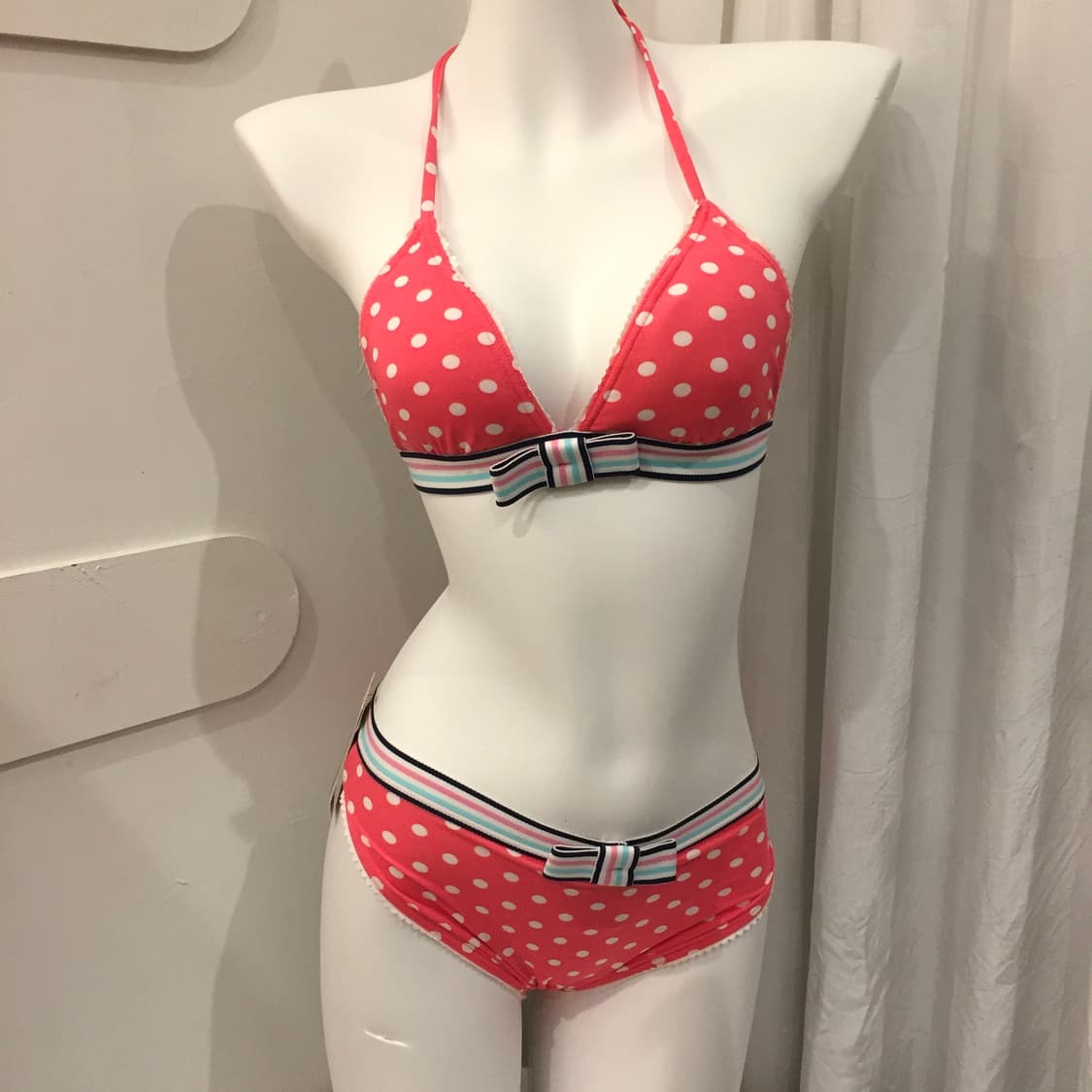 Juicy Couture 쥬시꾸뛰르 히메갸루 핑크 도트 비키니 상품이미지3