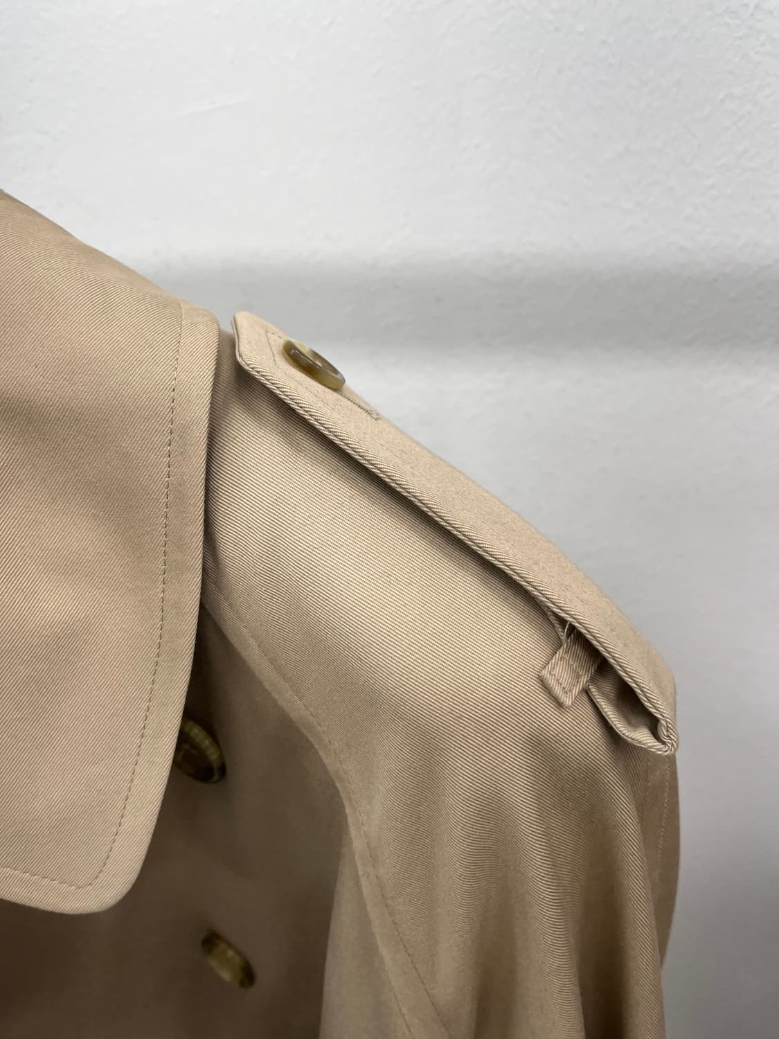 110) 버버리 개버딘 더블 트렌치코트 상품이미지5