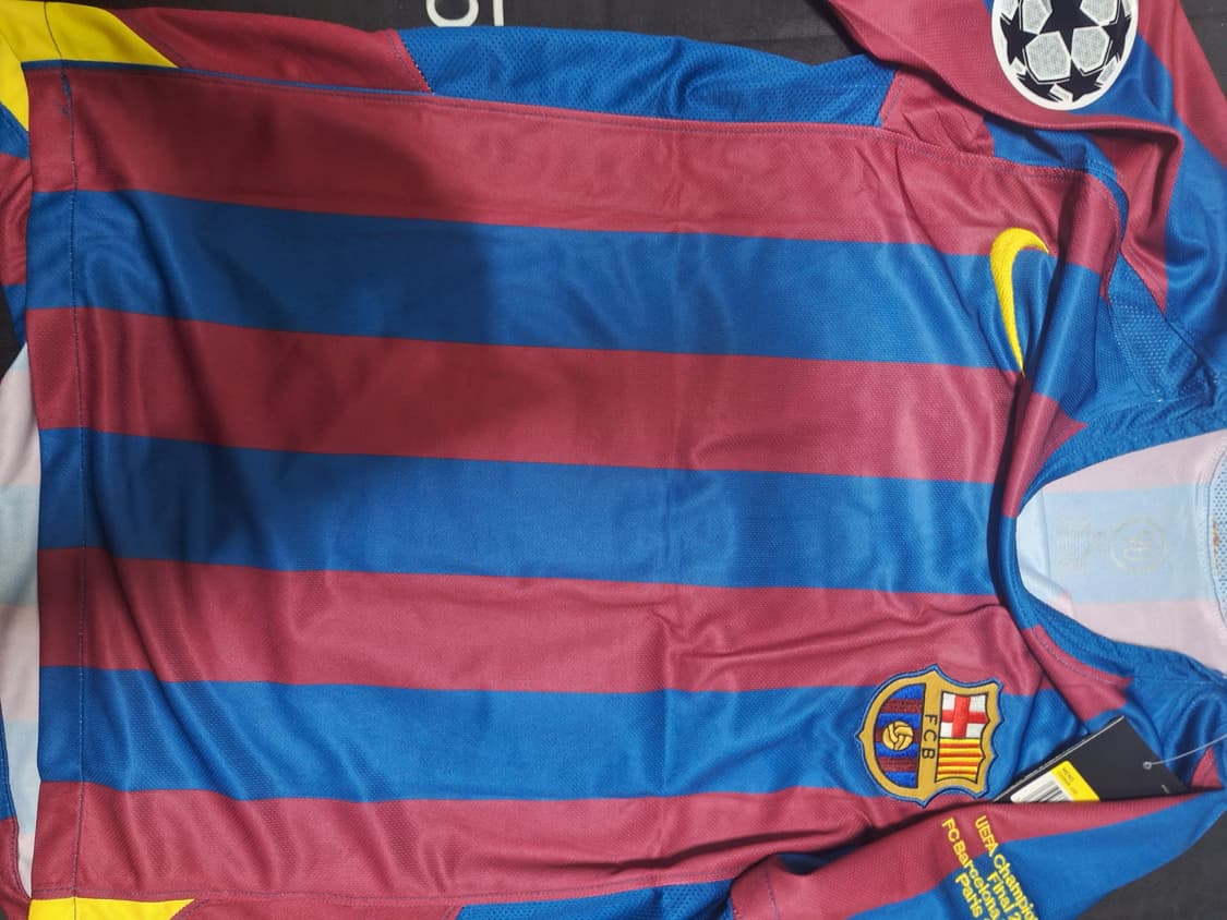호나우지뉴 바르셀로나 레트로 축구유니품 om 상품이미지2