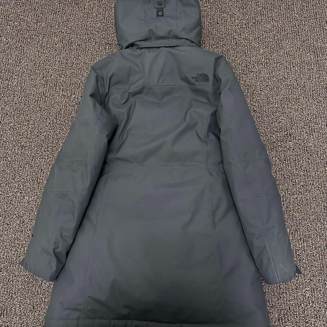 노스페이스 여성 구스다운 롱패딩 90(M) 상품이미지4