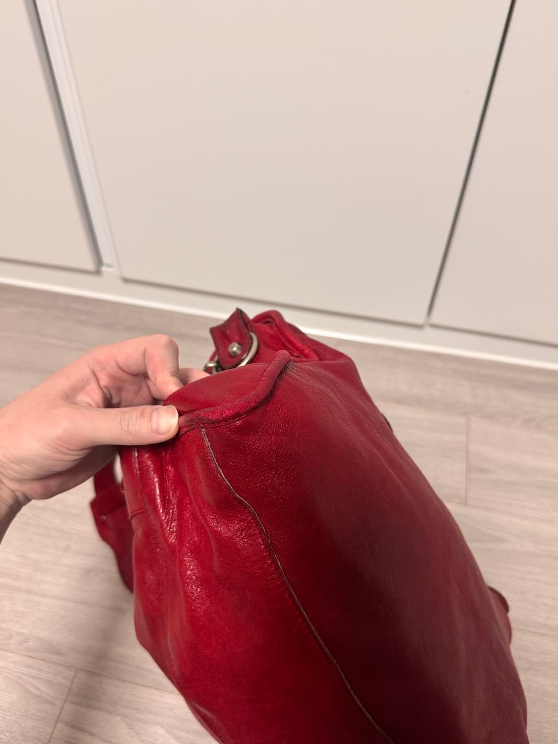 발렌시아가 빈티지 모터백 가방 레드 미디움 상품이미지7