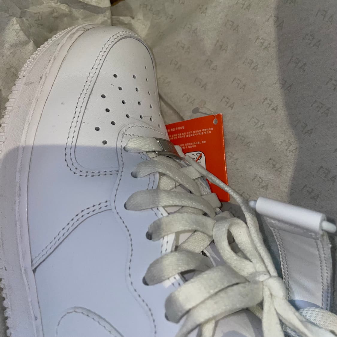 (260)나이키 에어 포스 1 미드 올백 CW2289 상품이미지9