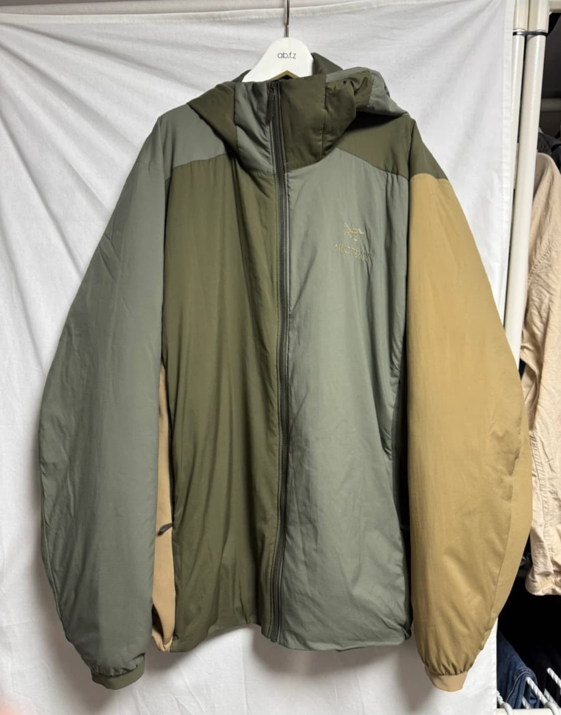 L 아크테릭스 아톰 패딩 상품이미지1