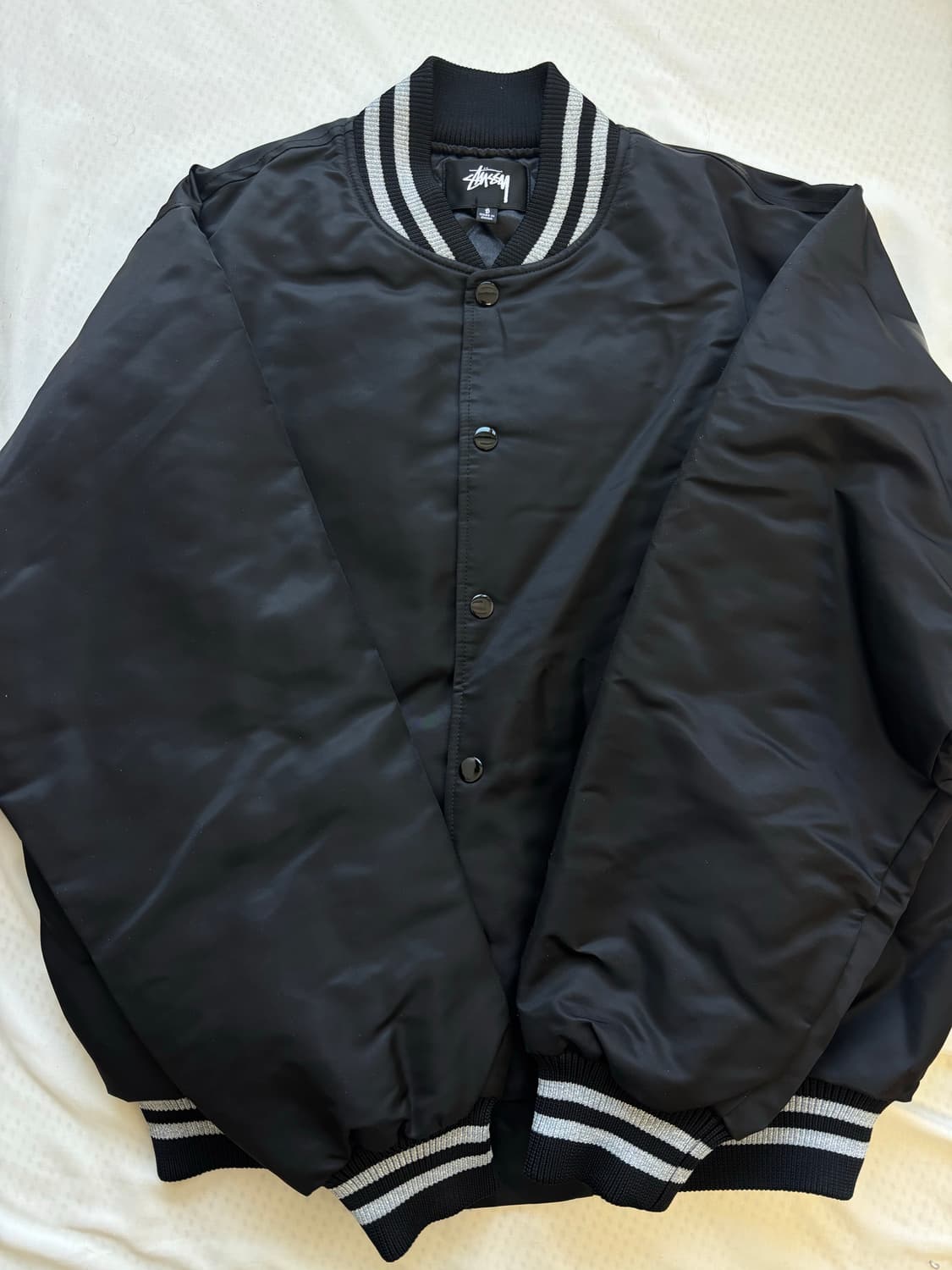 스투시 사틴 자켓 상품이미지1