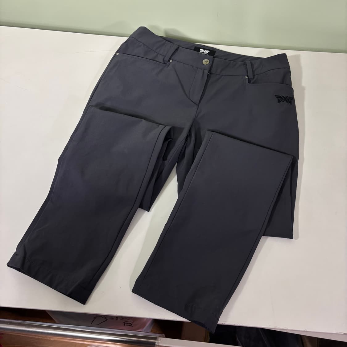 우먼S PXG 차콜 슬림핏 골프팬츠 상품이미지1