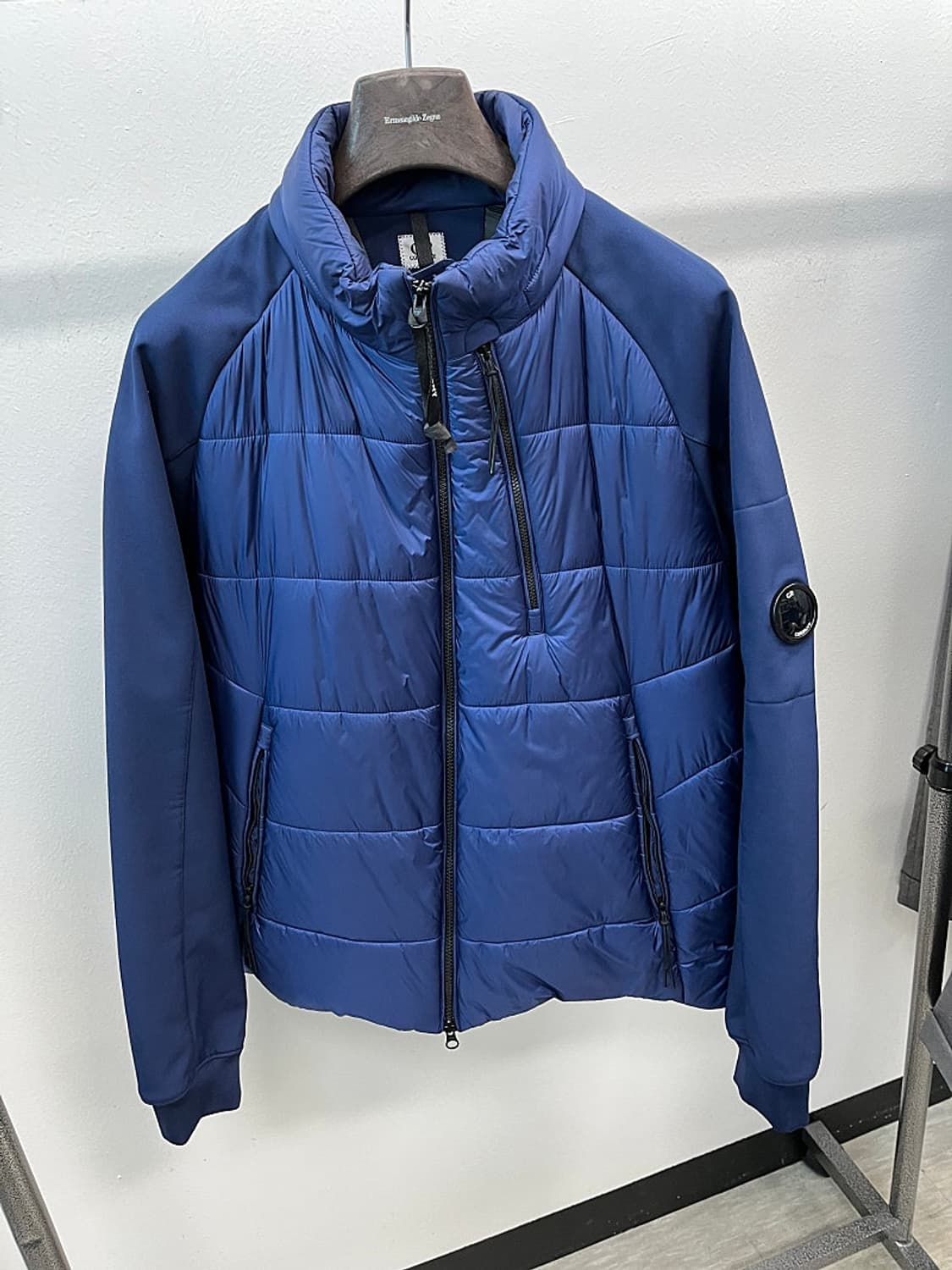 110) CP컴퍼니 패딩집업  상품이미지2