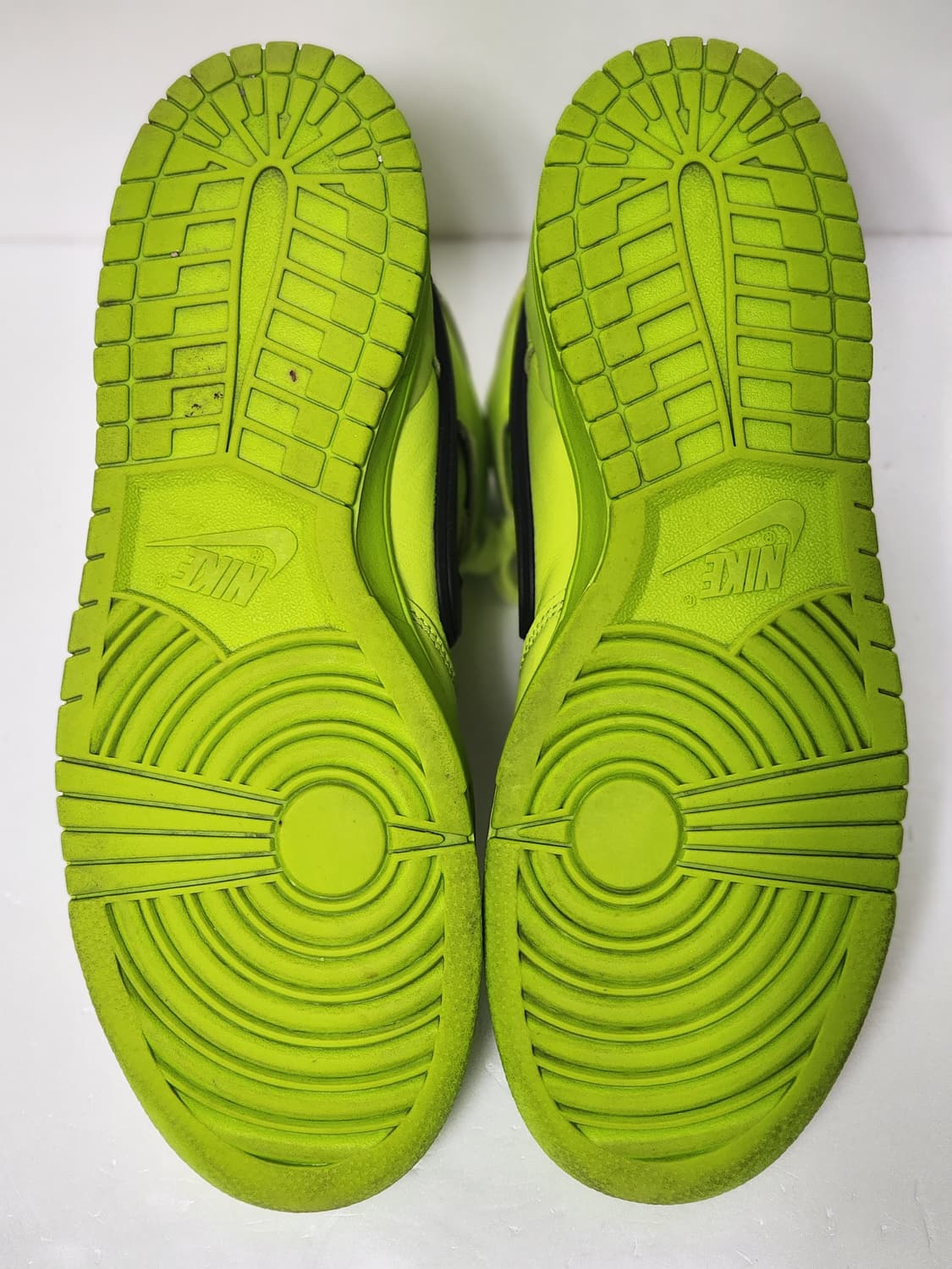 나이키 앰부쉬 덩크 하이 플래시 라임 285mm 상품이미지5