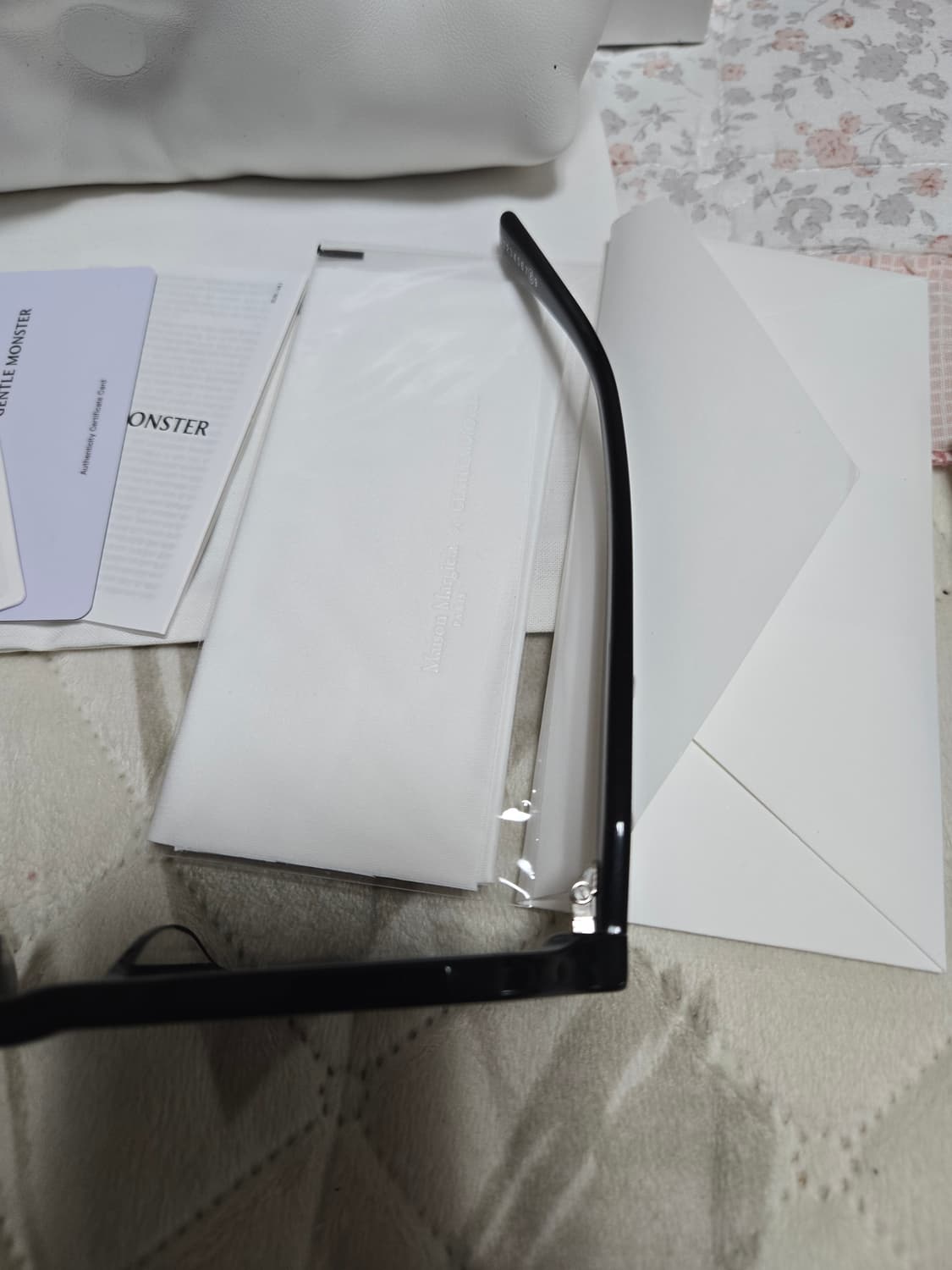 젠틀몬스터 마르지엘라 113 상품이미지5