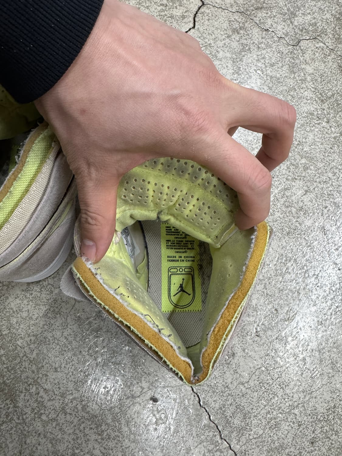 245 나이키 에어조던1 컴포트 트위스트레몬  상품이미지6