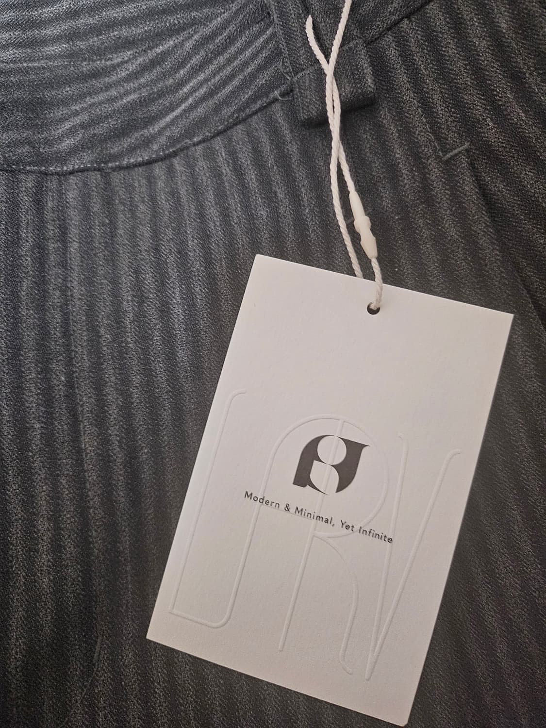 르아브 쉘비 쉐도우 스트라이프 팬츠 M 새상품 상품이미지3