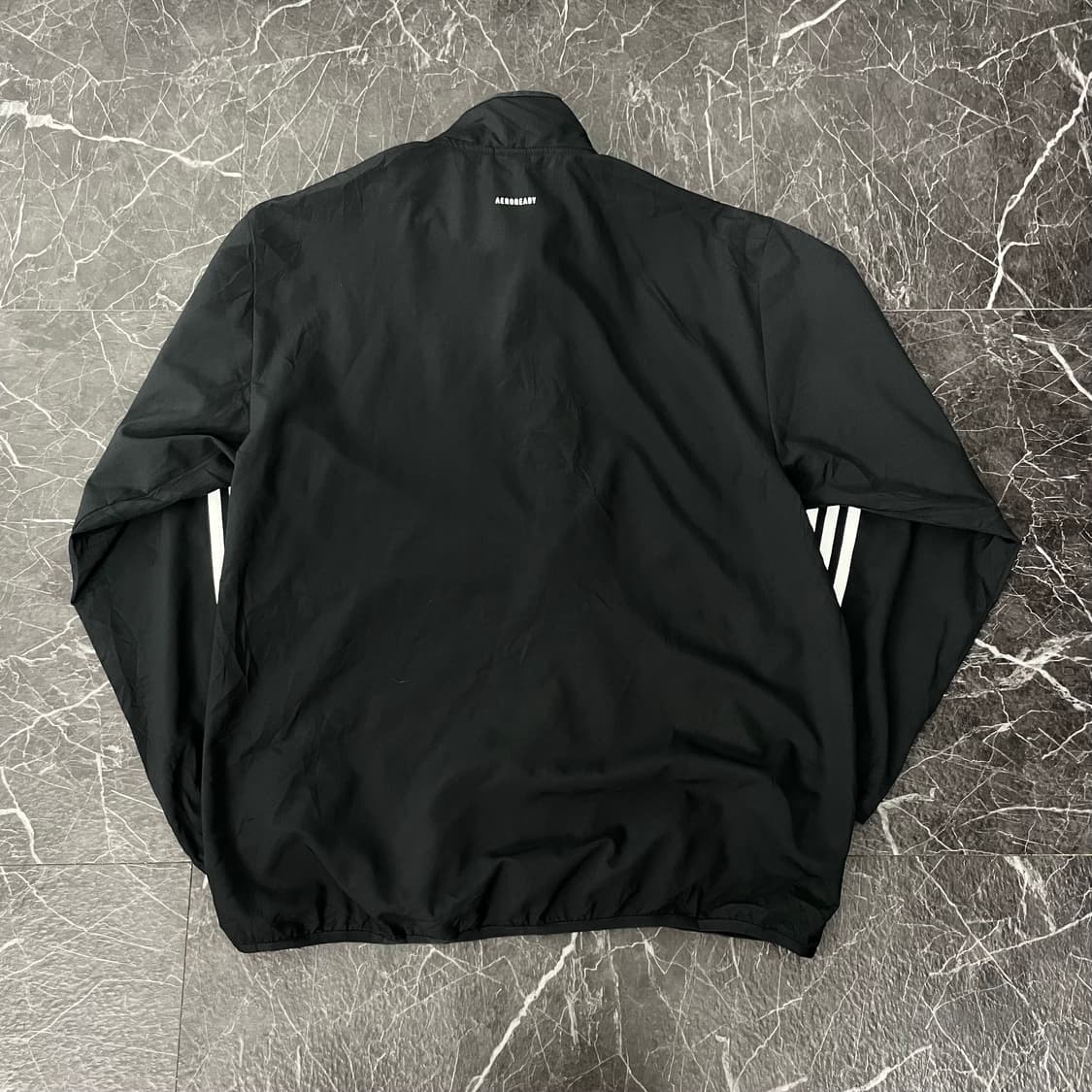 아디다스 일제판 블랙 삼선 미니멀 바람막이 자켓 상품이미지3