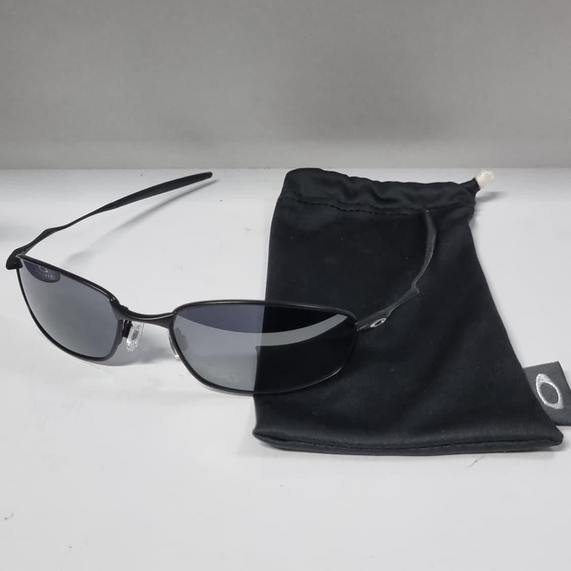 오클리 위스커 1.0 블랙 신품급 상품이미지1