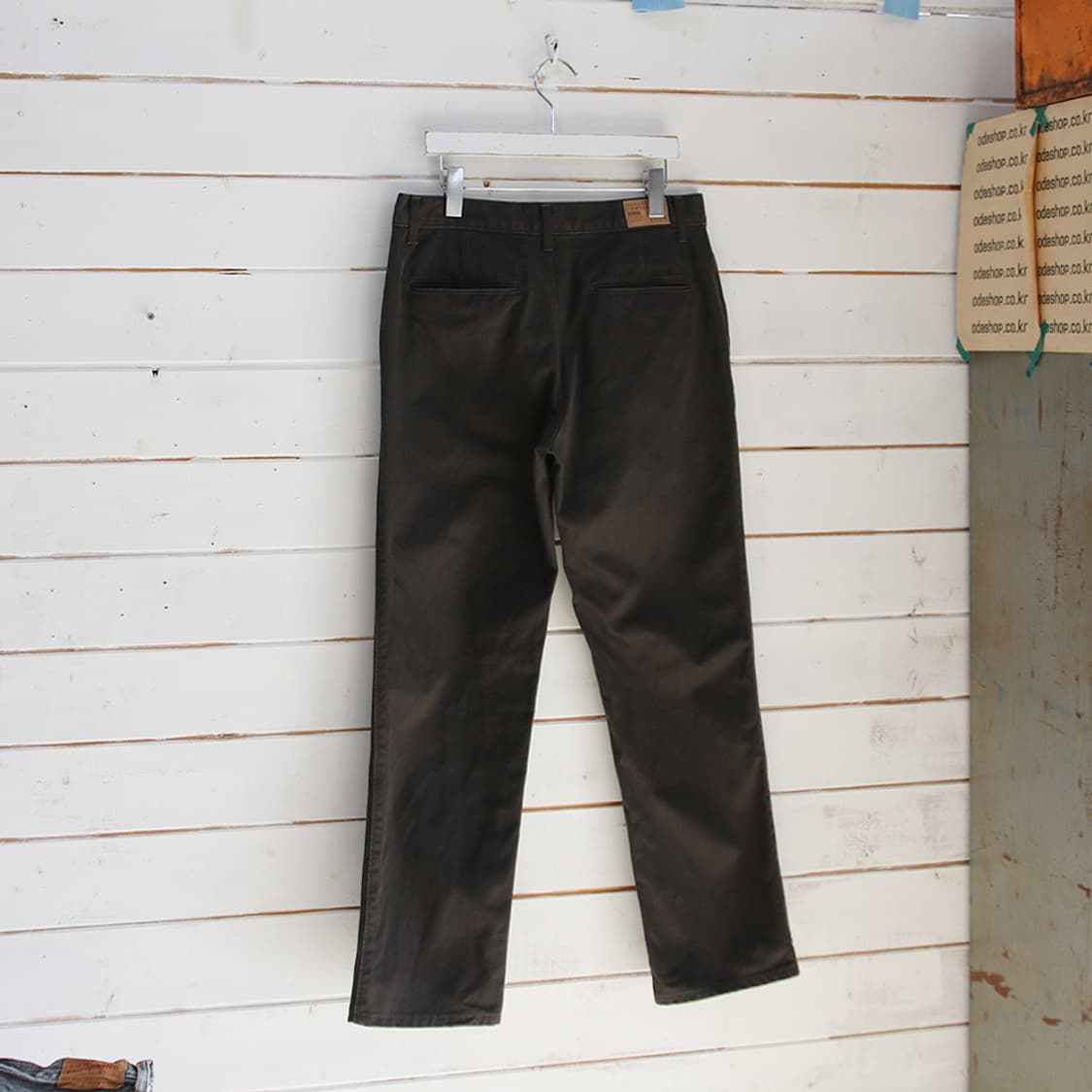(착용컷) MARGARET HOWELL x EDWIN 치노 팬츠 (31) 상품이미지2