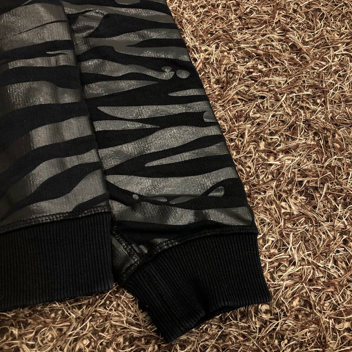 겐조 지브라 엠보로고 맨투맨 스웻셔츠 상품이미지3