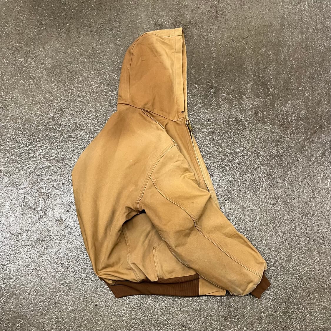 Carhartt J131 하드 페이딩 액티브 자켓 (110) 상품이미지4