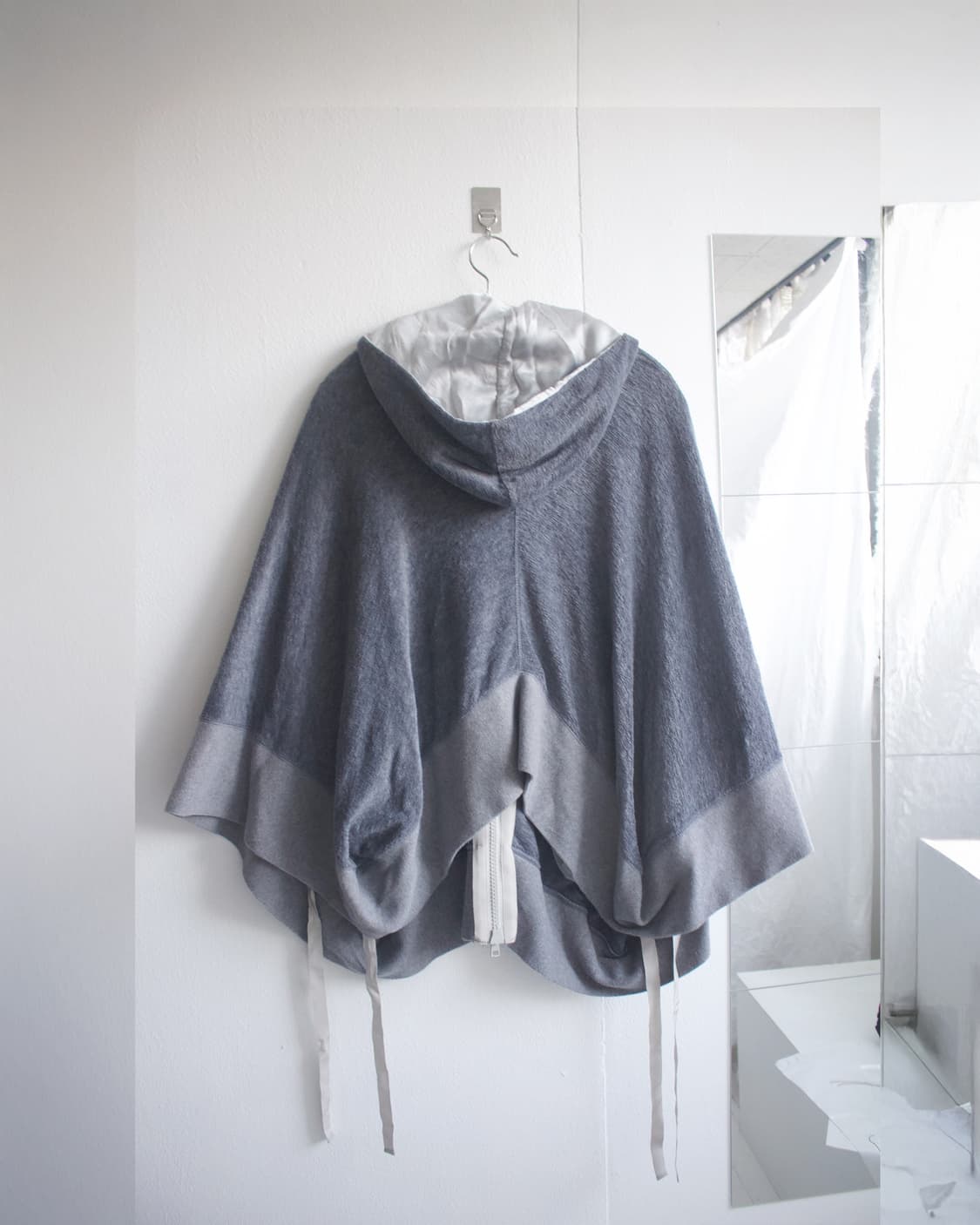 sacai luck hood strap pancho 상품이미지4