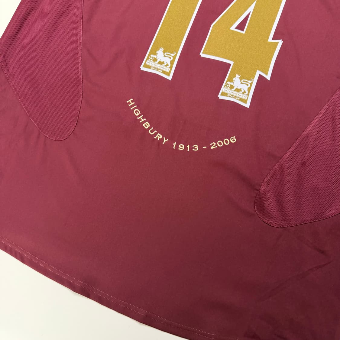 05-06 아스날 홈 하이버리 앙리 유니폼 상품이미지3