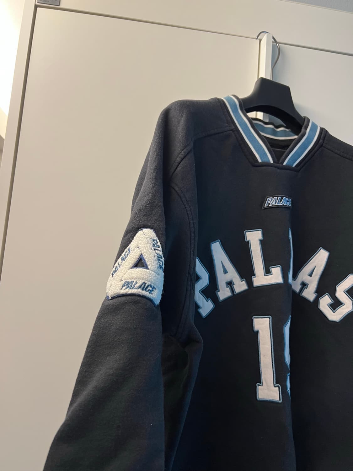 팔라스 Palace Pallas crew L사이즈 상품이미지5