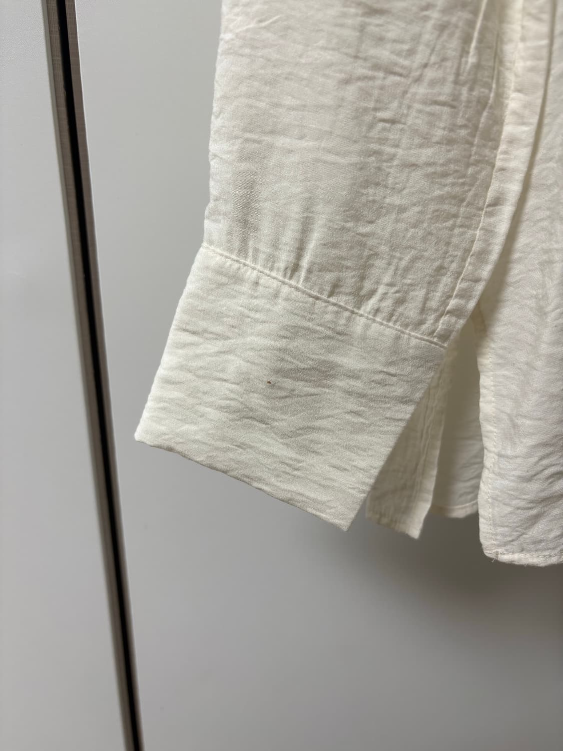 코스 드로우스트링 퍼널넥 블라우스 34 상품이미지5