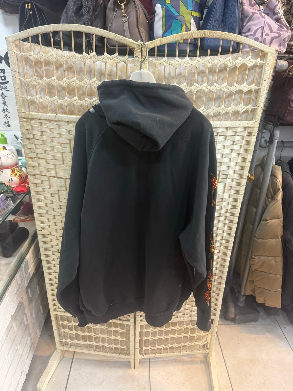 1/105 정품 발렌시아가 메탈리카 오버 후드티 팝니다 상품이미지9