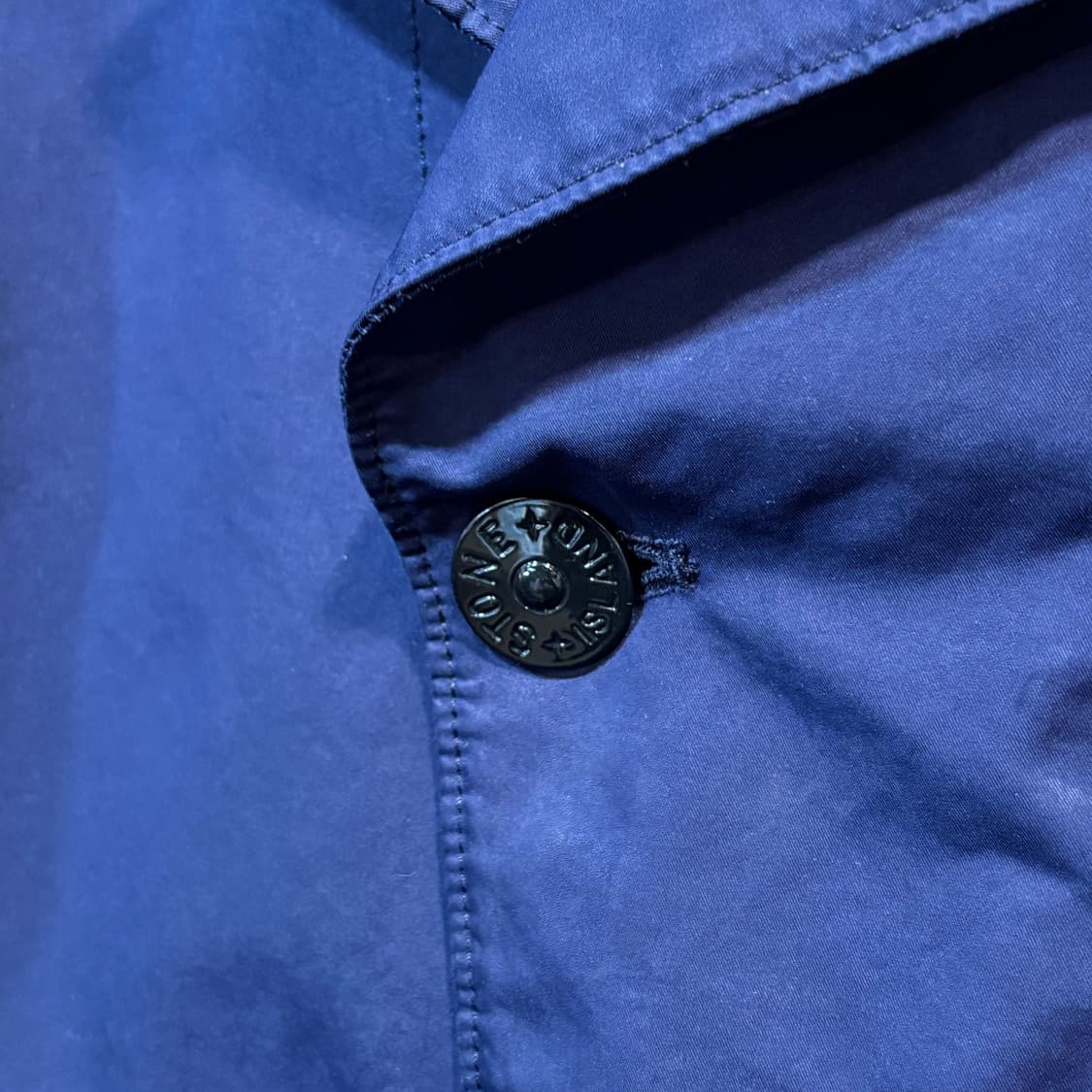 [L] STONE ISLAND 스톤 아일랜드 네이비 나일론 트렌치 코트 상품이미지2