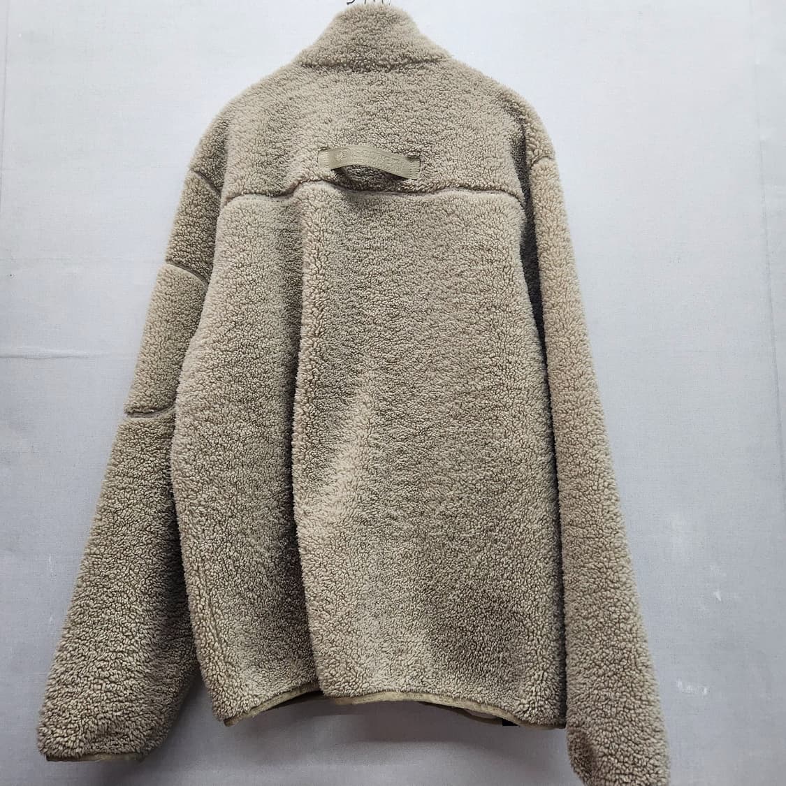 디스커버리 빅포켓/사이드포켓 로고와펜 뽀글이 95(L) 상품이미지4