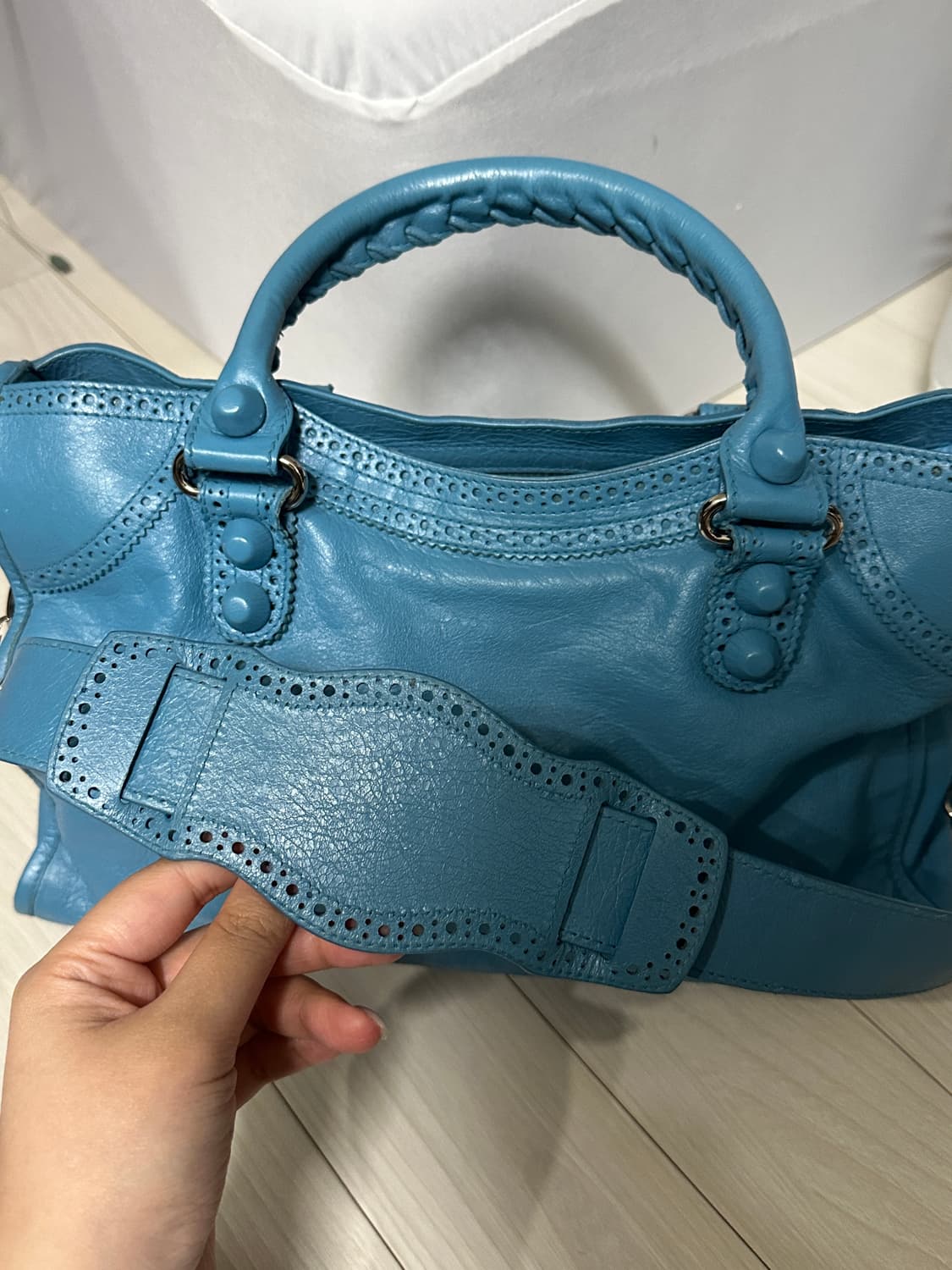 발렌시아가 자이언트 모터백 블루 미듐 상품이미지3