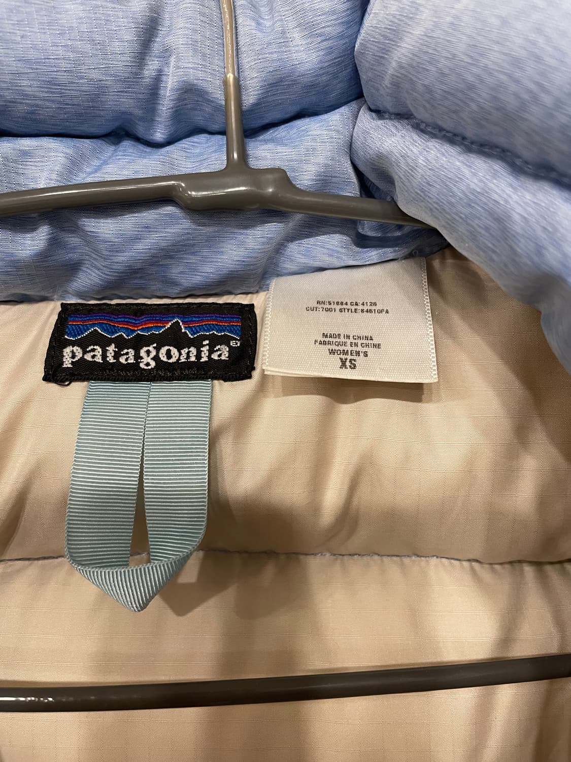 파타고니아 04‘s 패커블 구스다운 패딩 상품이미지3