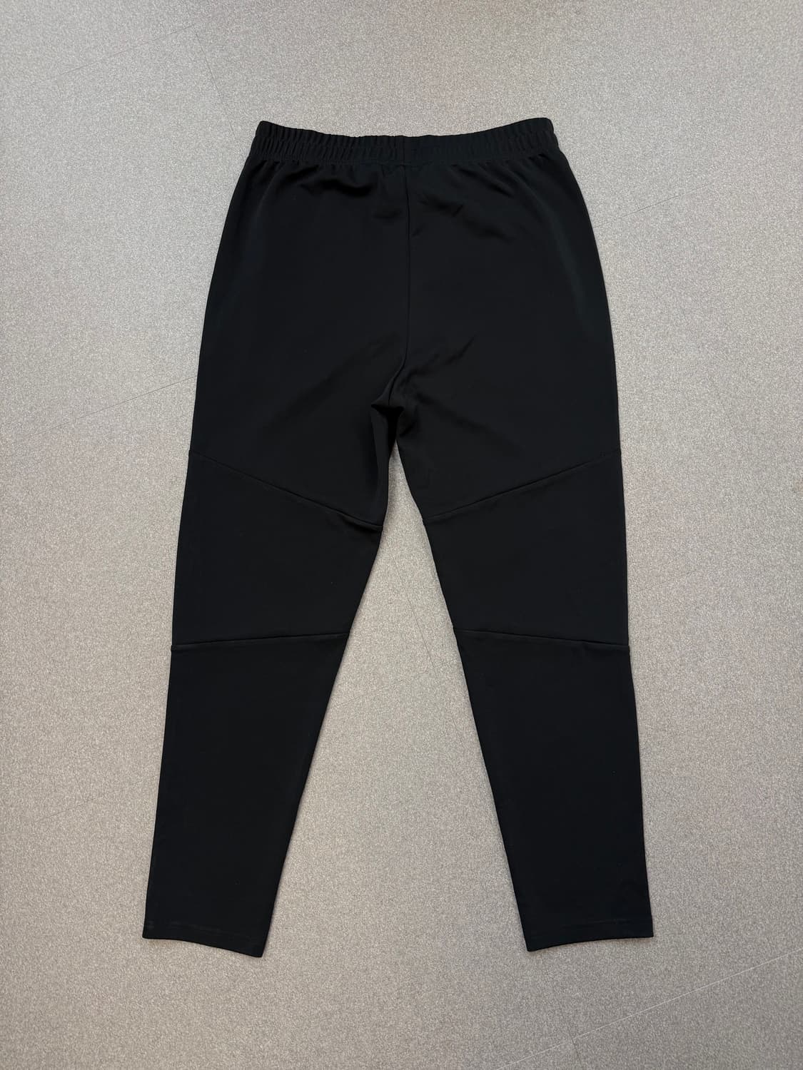 95사이즈 남성 데상트 트레이닝 바지  상품이미지5