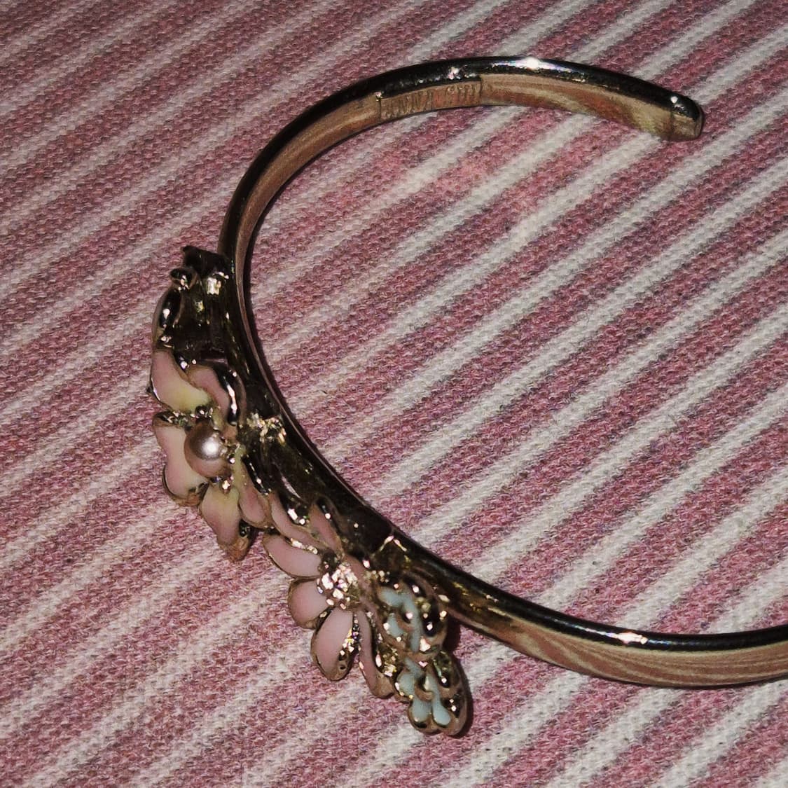 04s 안나수이 에나멜 꽃잎 나비 뱅글 상품이미지9