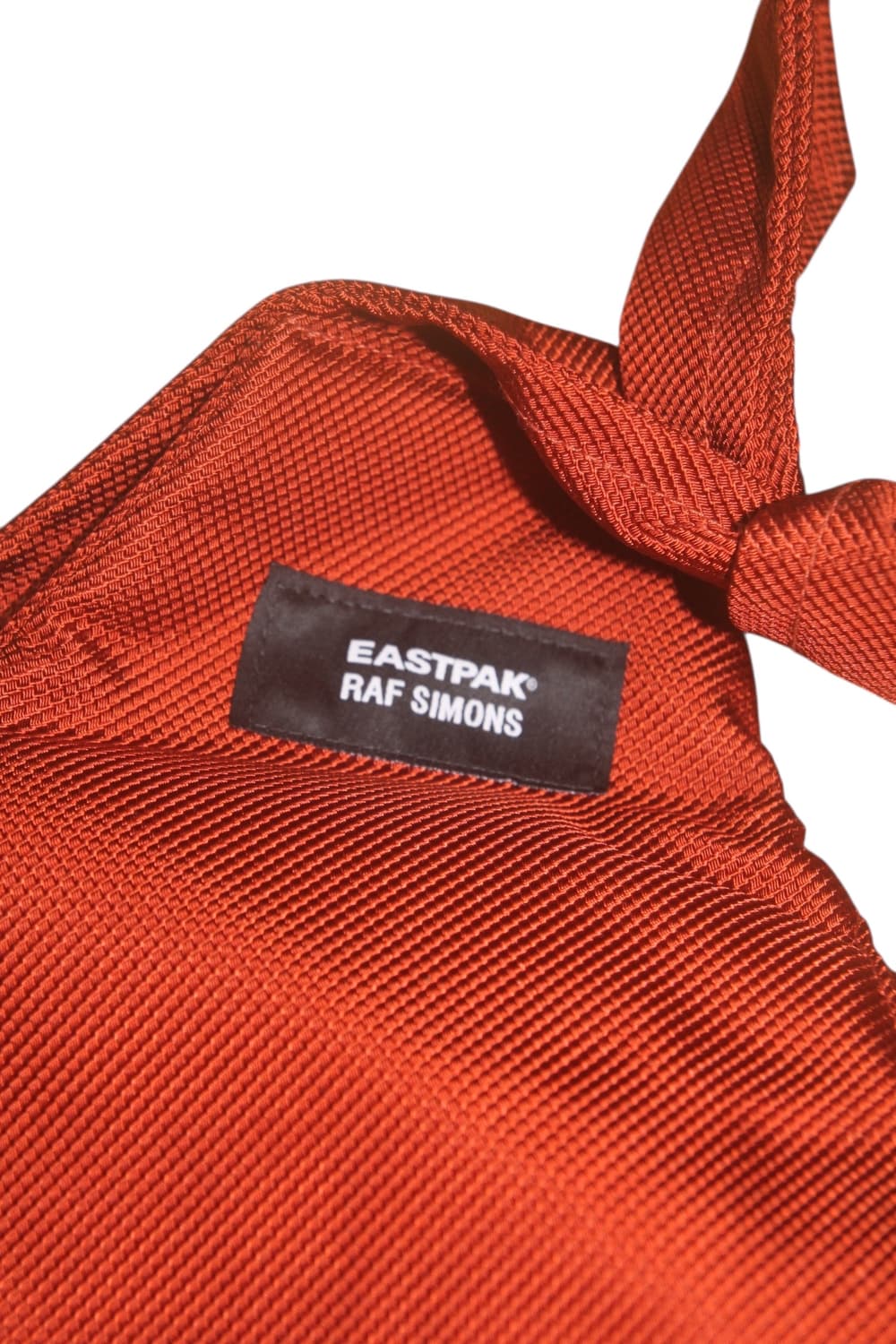 라프시몬스 18FW 이스트팩 단추 슬링백 상품이미지8