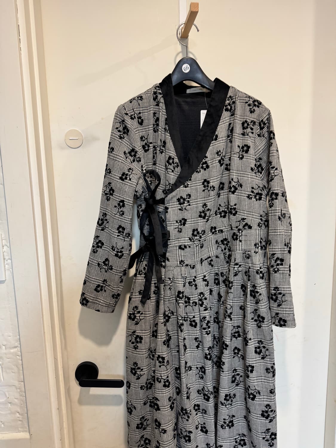 새상품 시크라인 소담소담 철릭원피스 상품이미지9