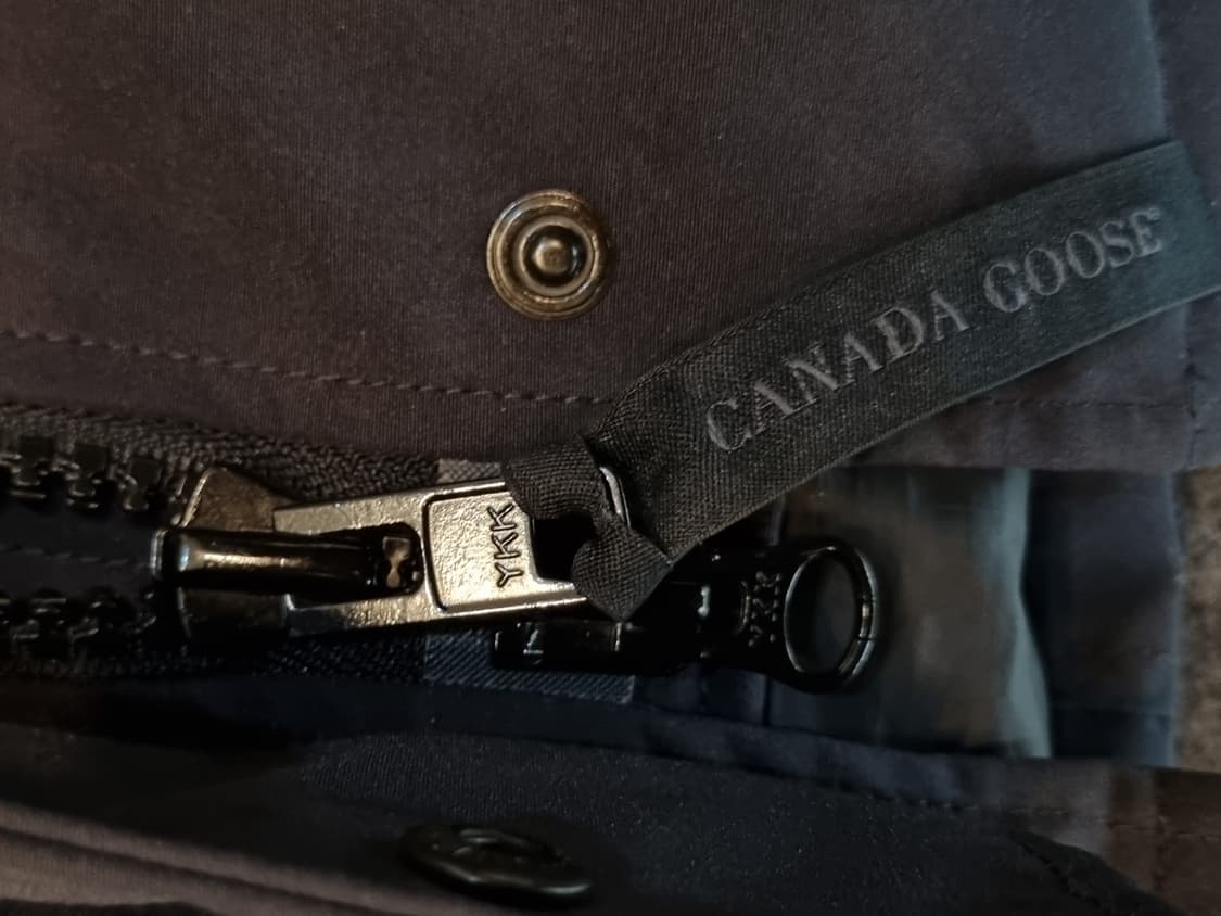 정품/캐나다구스 여성 쉘번 파카 블랙 M 상품이미지4
