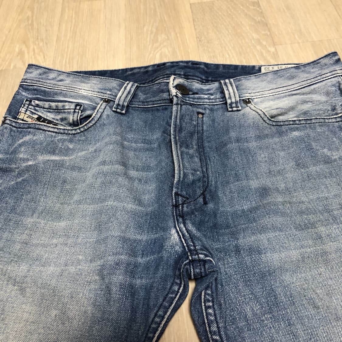 (32) 디젤 DIESEL 사파도 SAFADO 스트레이트핏 연청 데님 상품이미지3
