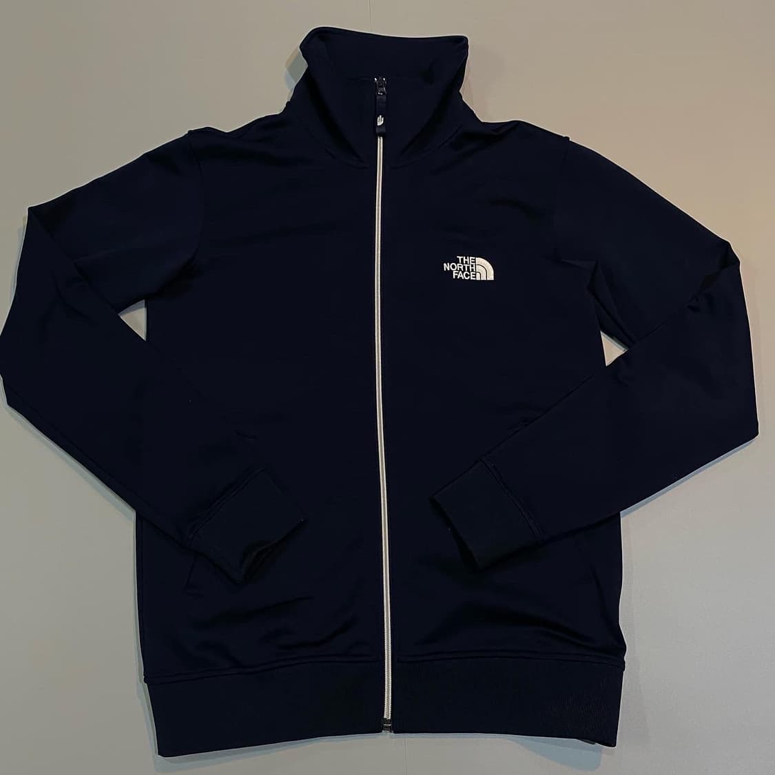 노스페이스 져지 트랙탑 상품이미지1