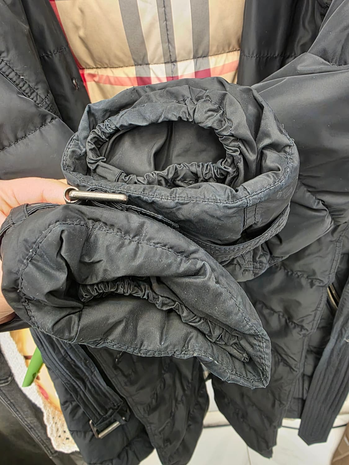 버버리 벨티드 다운 하프 패딩 자켓 M 상품이미지10