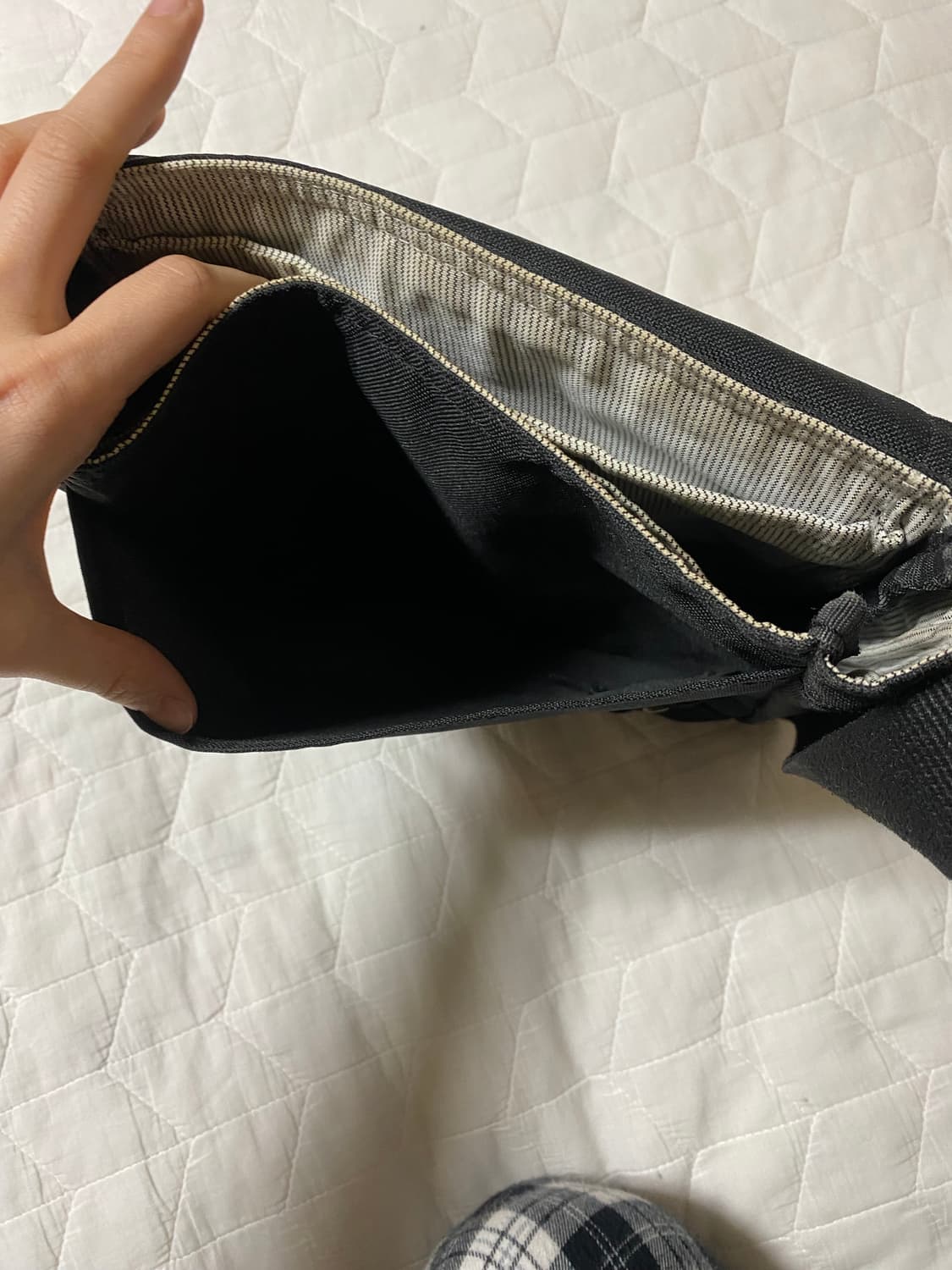 칼하트 크로스백 상품이미지4