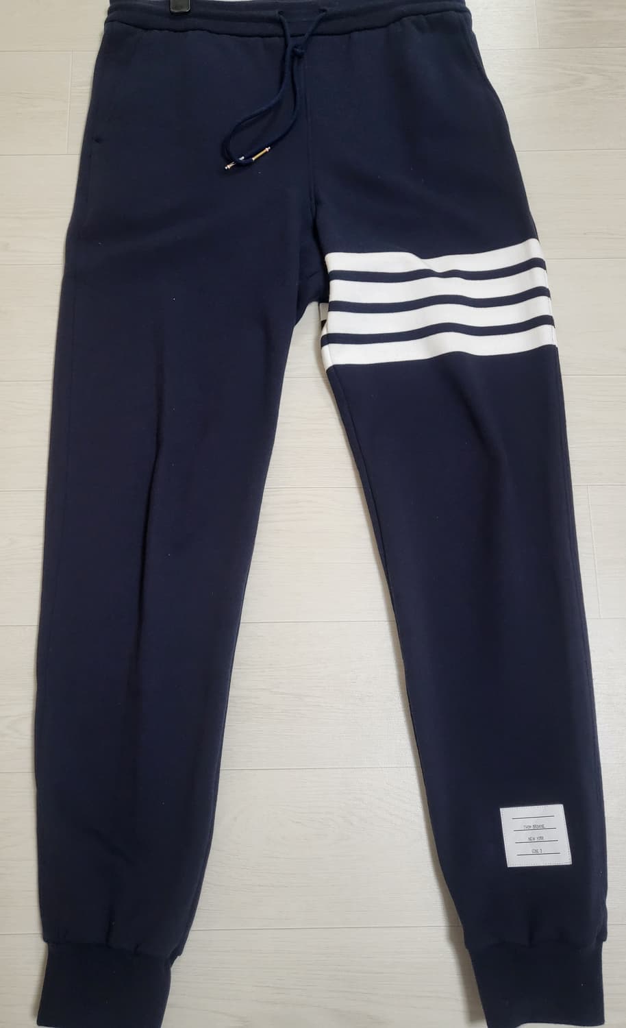 톰브라운 조거팬츠 3사이즈 상품이미지1