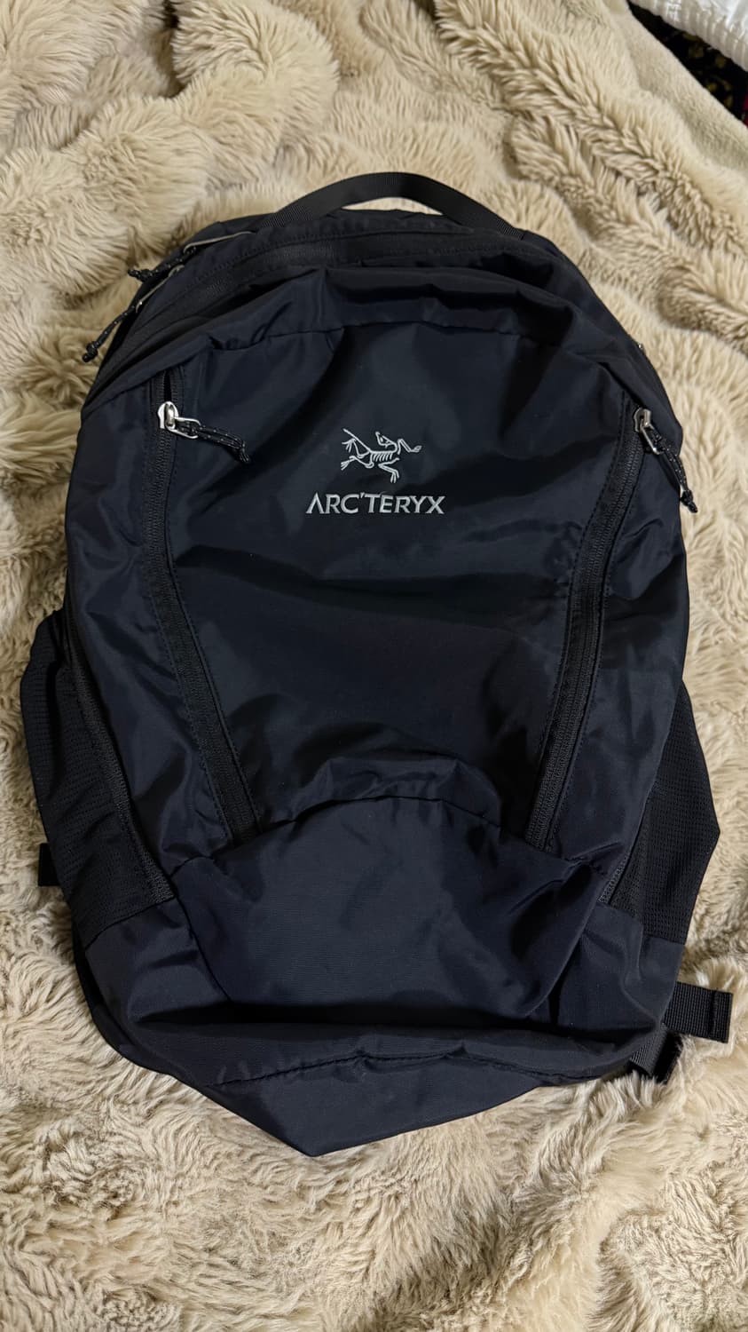 아크테릭스 맨티스 26L 블랙 (사용감 있음) 상품이미지1