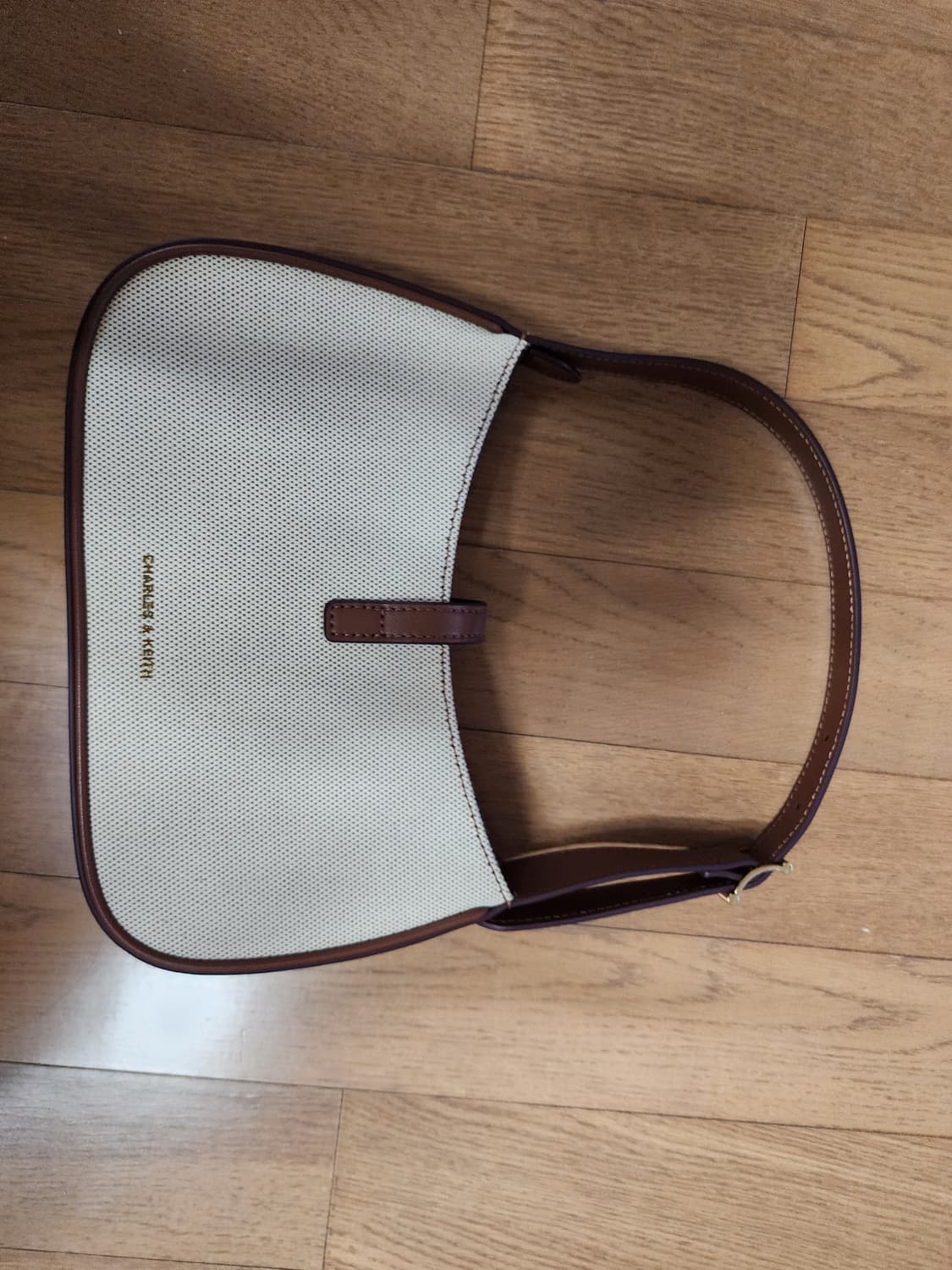 찰스앤키스 캔버스 호보백 아이보리 상품이미지1