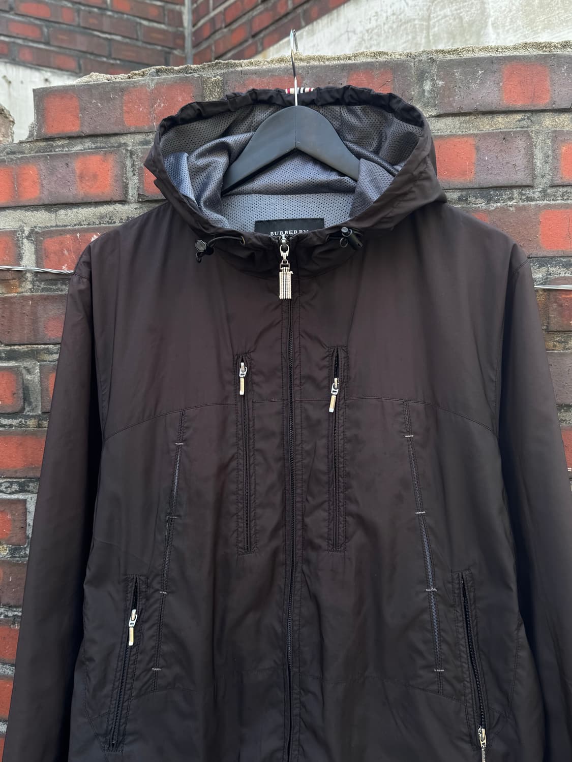 버버리 블랙라벨 테크니컬 윈드브레이커 자켓  상품이미지2