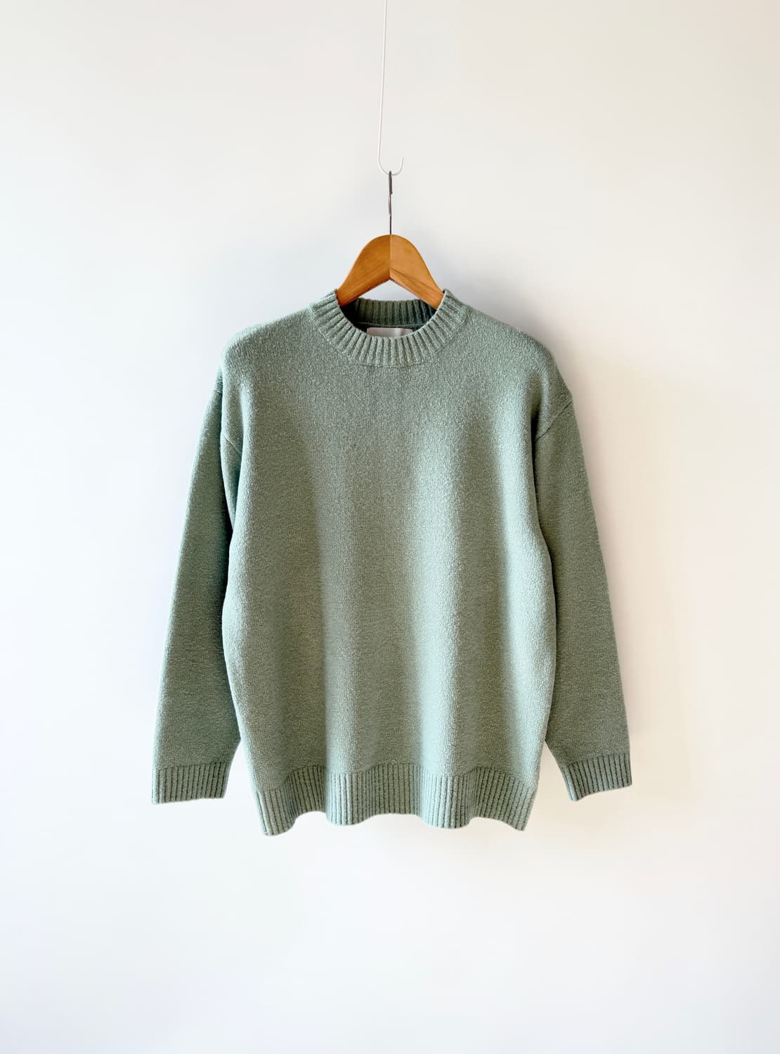 메리노울 알파카 블랜딩 펄 라운드 니트 상품이미지1