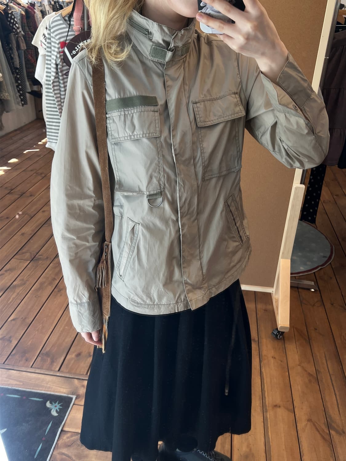 갭 베이지 나일론 카고 자켓 상품이미지2