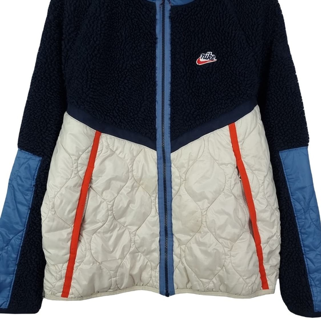 [나이키] 헤리티지 로고 자수 퀄팅 쉐르파 후드 자켓 M18727 상품이미지5