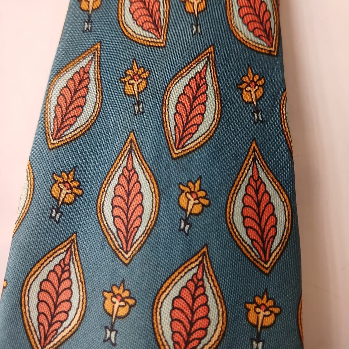 발망 실크 그린 패턴 넥타이 9.7cm B등급 A19502
 상품이미지8